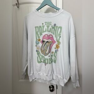 American Eagle Outfitters White Crew Neck Sweater with Relaxed Fit